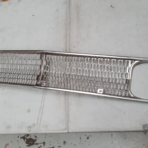 Mazda R100 M10A Grille